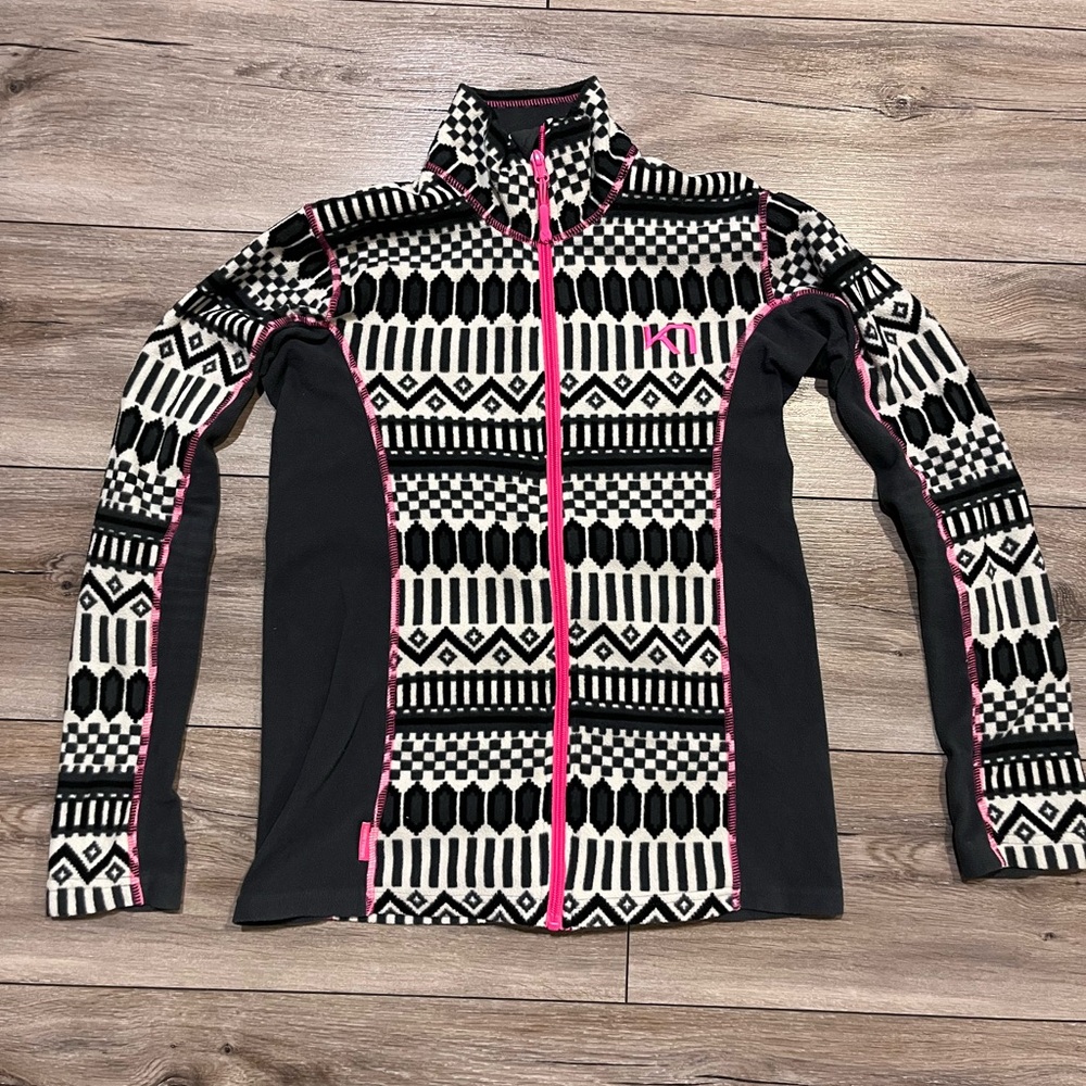 Kari Traa Black and Pink Women's fleece.